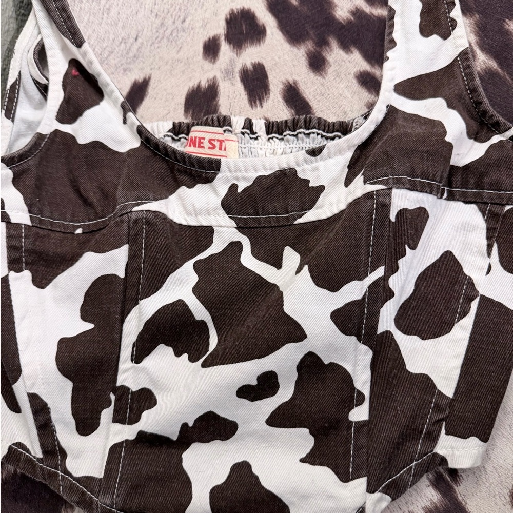 Chic Cow Print Sleeveless Top